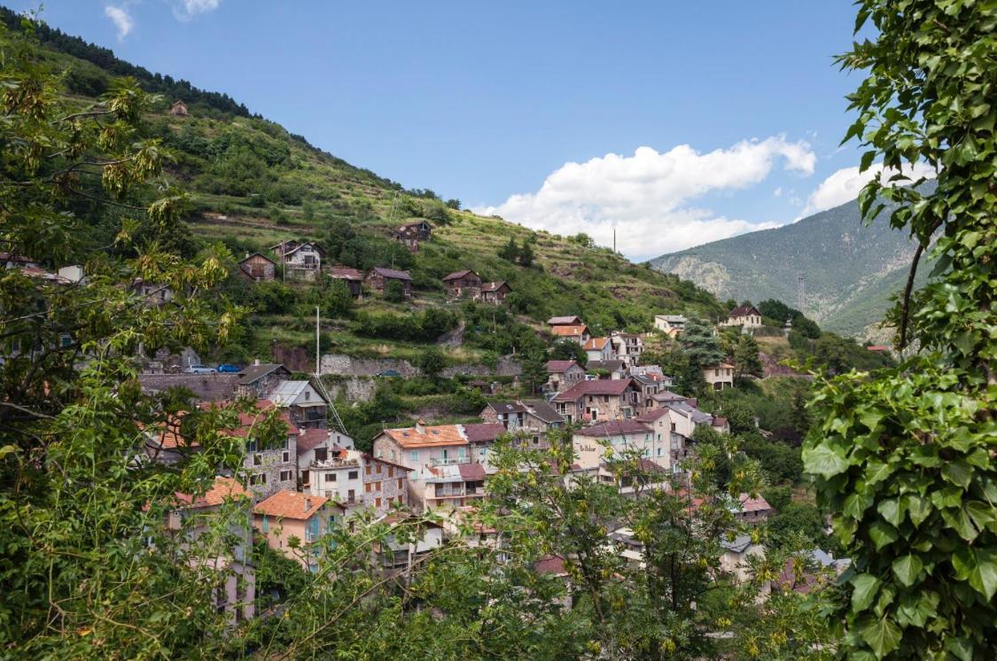 Auberge Lo Robur Roure Esterno foto