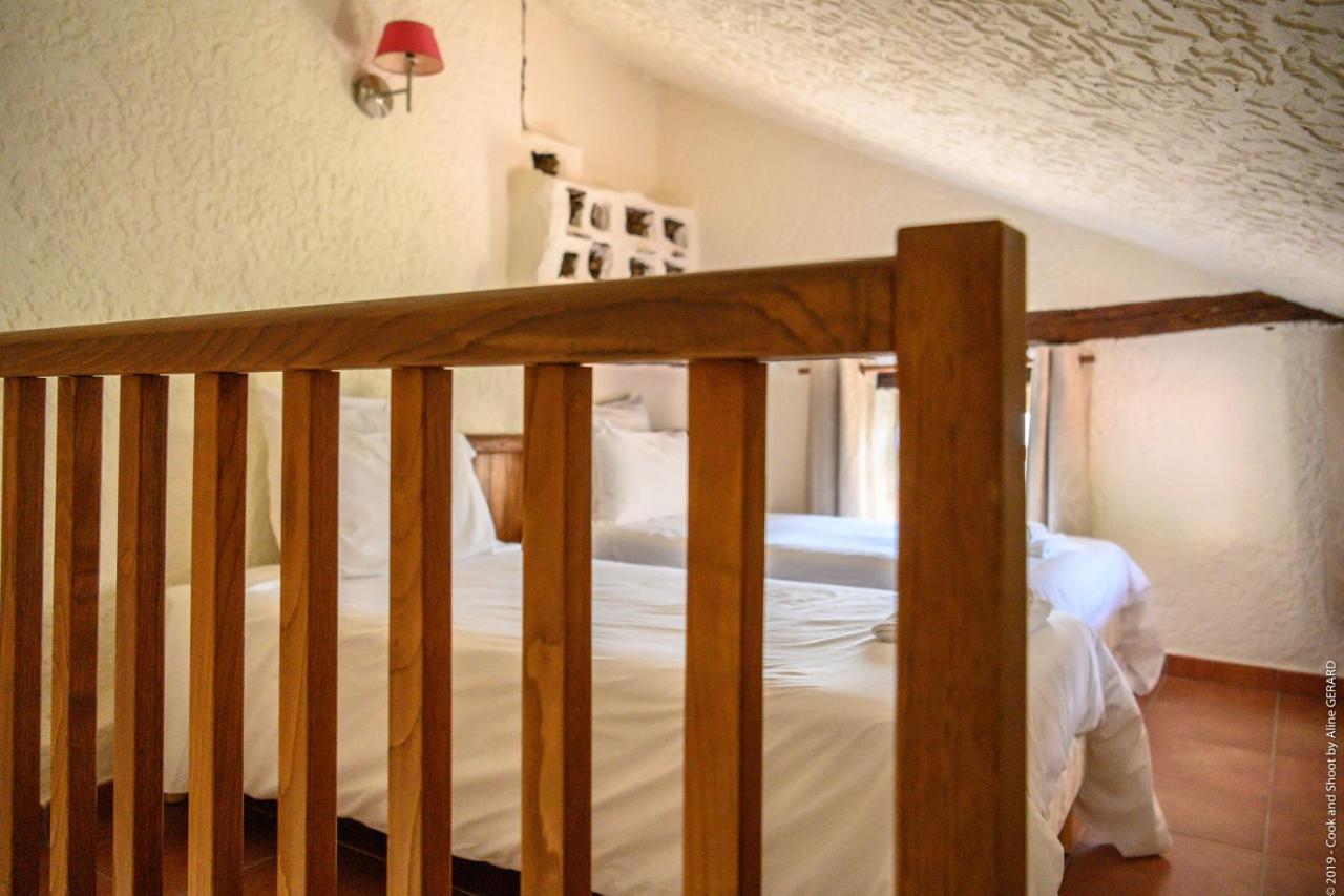 Auberge Lo Robur Roure Esterno foto